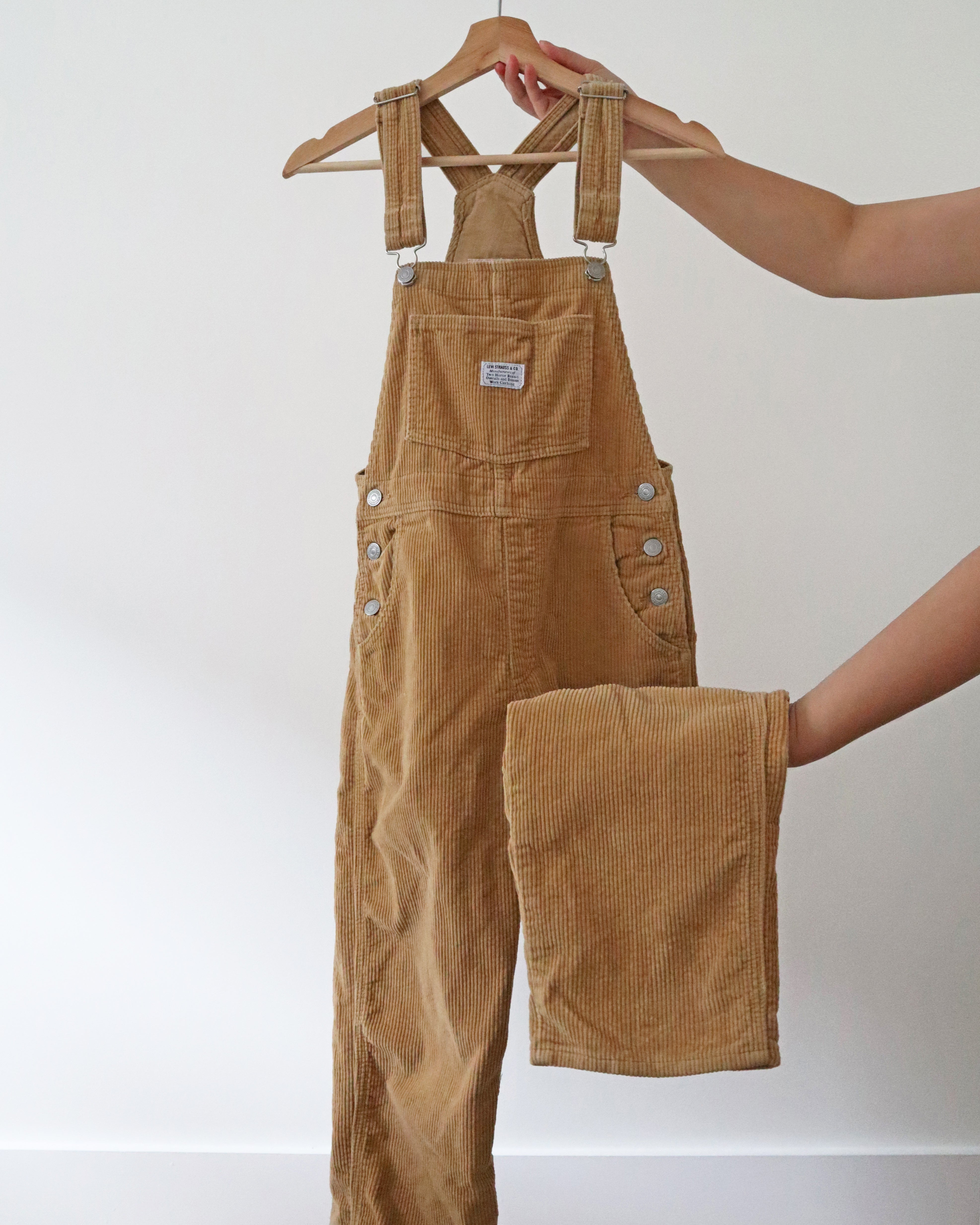 Levi's corduroy overalls online